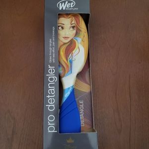 Wet Brush-Pro Disney Bell   New!